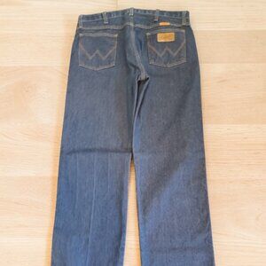 Wrangler FR13MWZ Mens 34x30 FR Flame Resistant Jeans Blue Denim HRC2 NFPA 2112 W